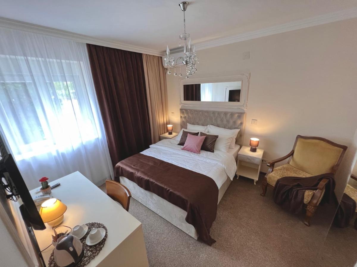 International Inn Paracin Ngoại thất bức ảnh